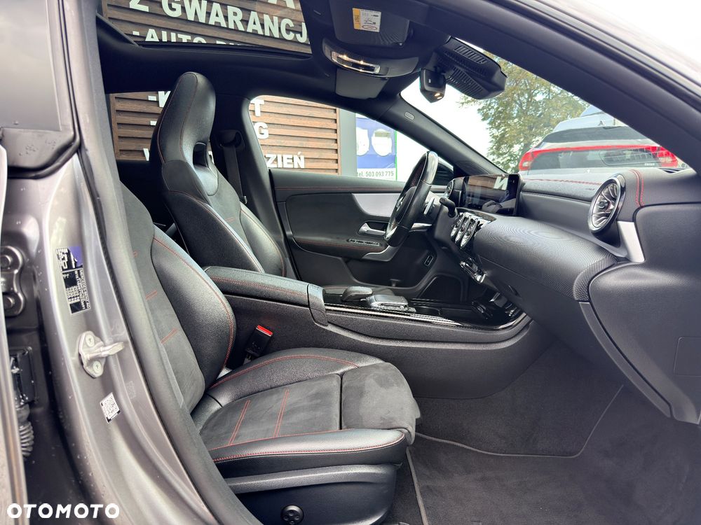 Mercedes-Benz CLA 200 7G-DCT AMG Line - 21