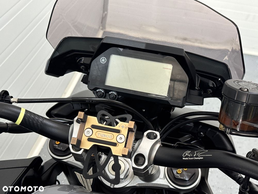 Yamaha MT - 17