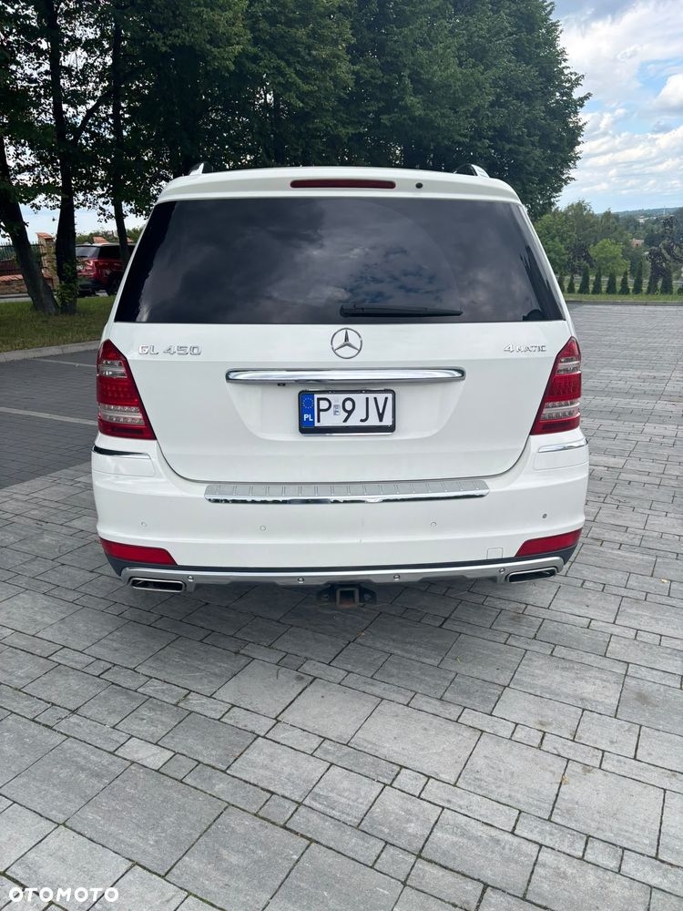 Mercedes-Benz GL 450 - 5