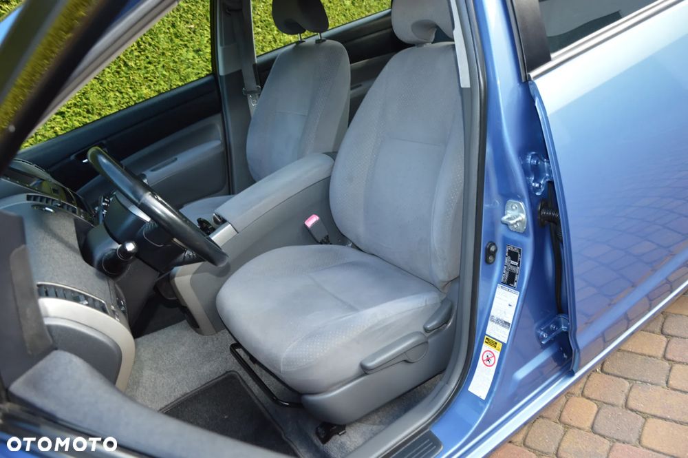 Toyota Prius - 9