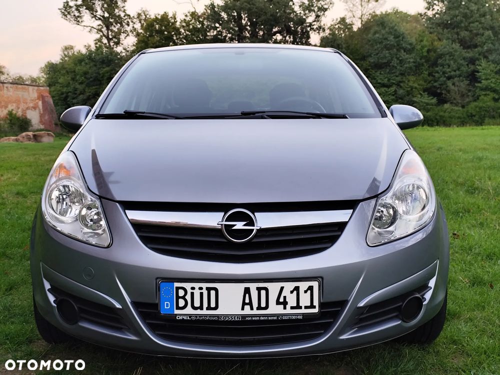 Opel Corsa 1.2 16V Easytronic Cosmo - 2
