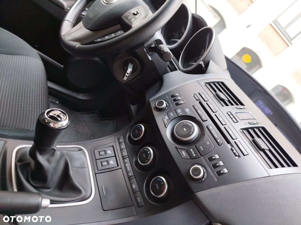 Mazda 3 1.6 Exclusive EU5 - 10