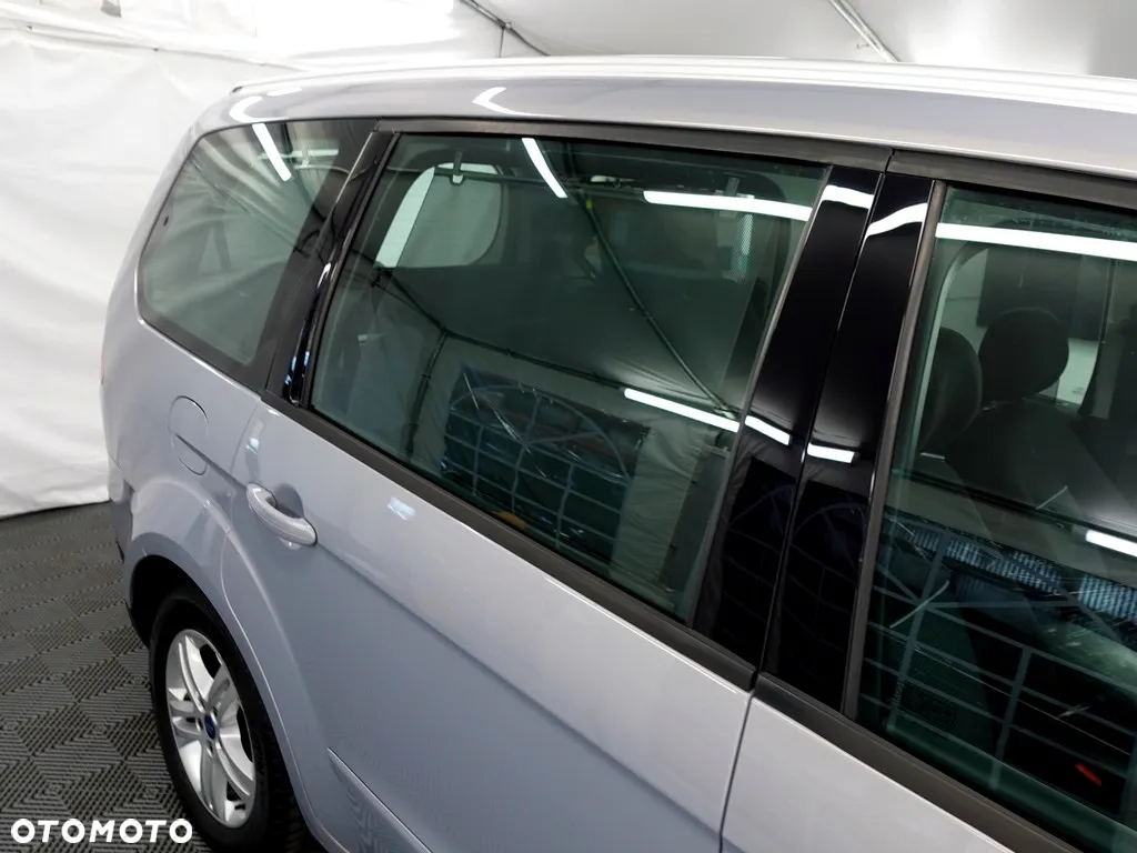Ford Galaxy 2.0 TDCi Gold X - 28