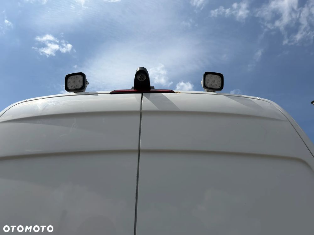 Volkswagen CRAFTER L2H2 - 9