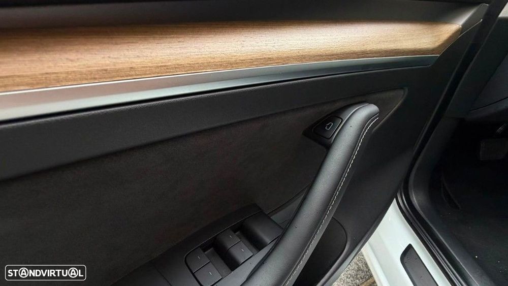 Tesla Model 3 Standard Range Plus RWD - 10
