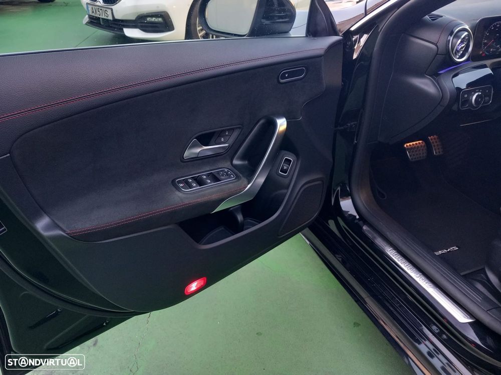 Mercedes-Benz CLA 180 d Shooting Brake AMG Line Aut. - 7