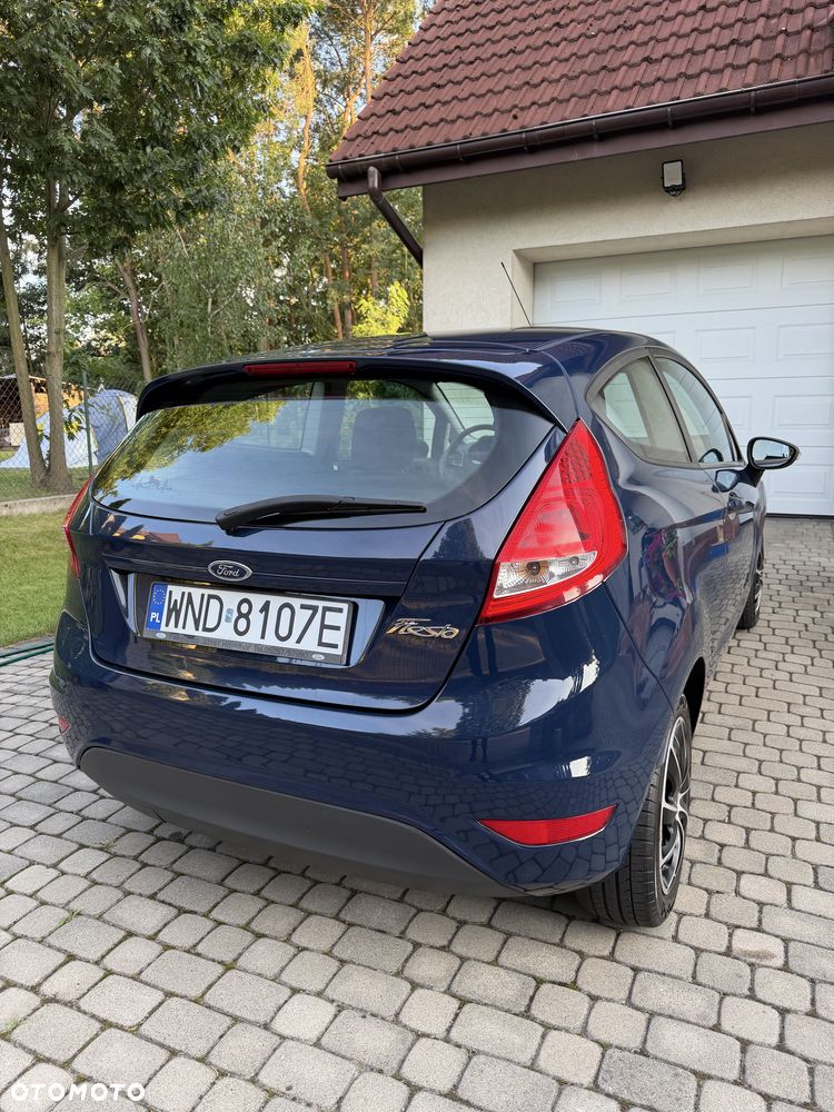 Ford Fiesta - 2