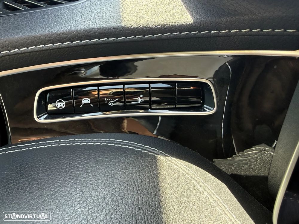 Mercedes-Benz S 560 4Matic 9G-TRONIC - 34