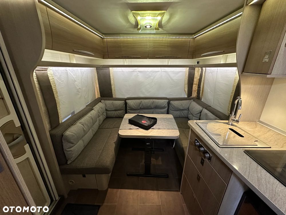 Burstner 460 TS AVERSO  z markizą kasetową THULE. GWARANCJA !!! - 11