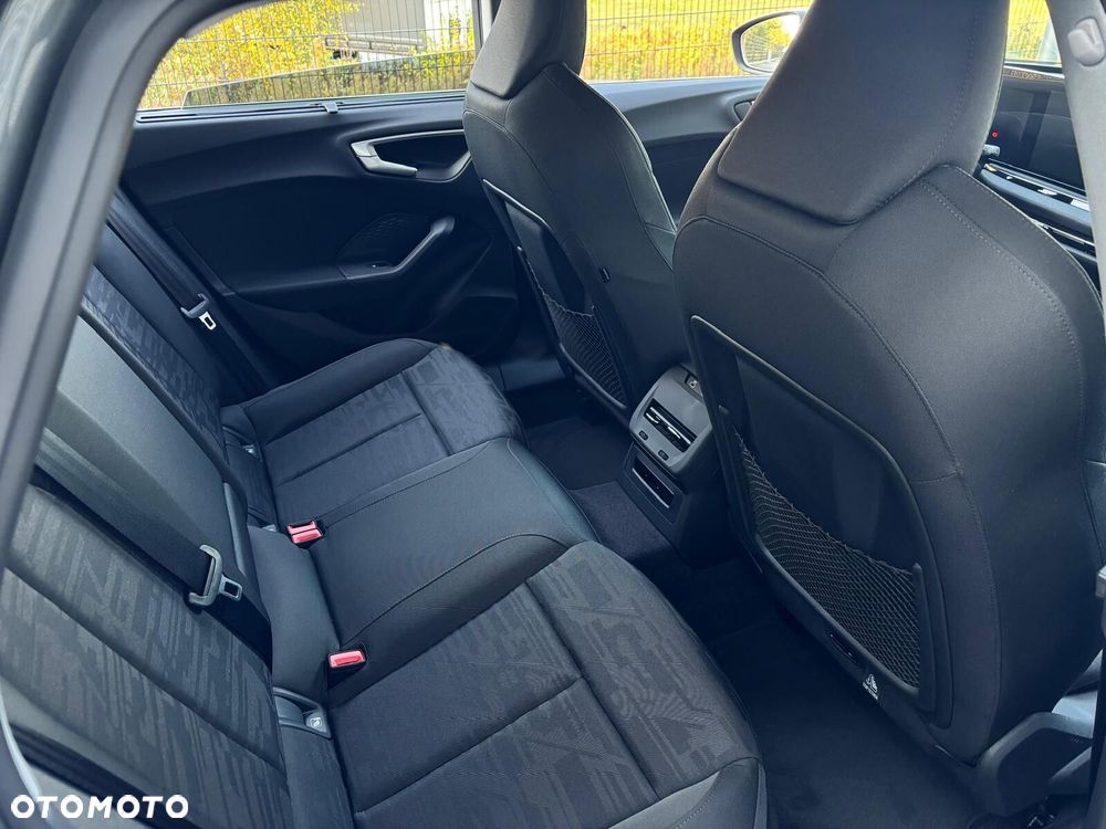 Audi A5 Avant - 16