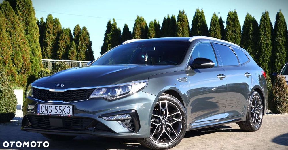 Kia Optima - 11