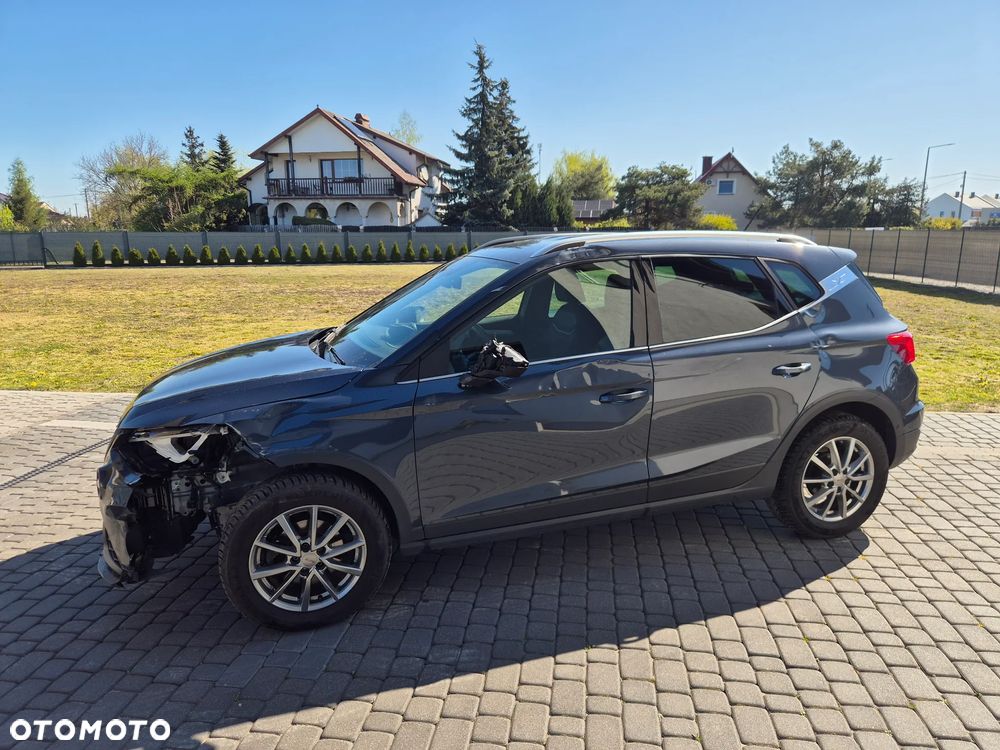 Seat Arona 1.0 Eco TSI DSG FR - 13