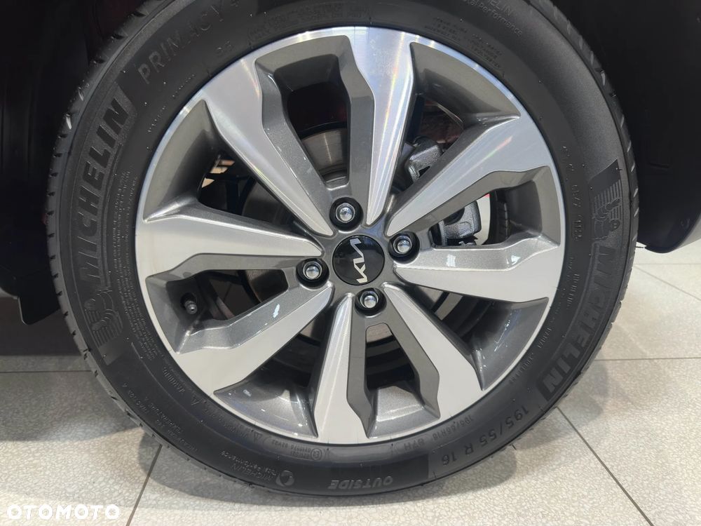 Kia Stonic 1.2 L - 12