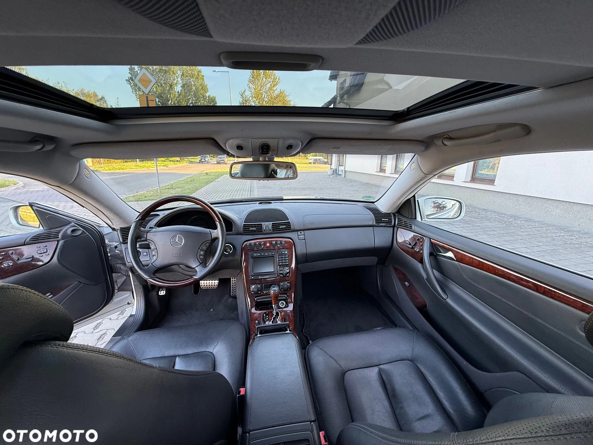 Mercedes-Benz CL 500 - 25