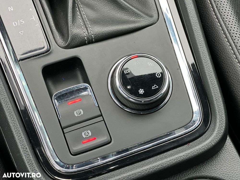 Seat Ateca 2.0 TDI DSG7 4DRIVE Xcellence - 19