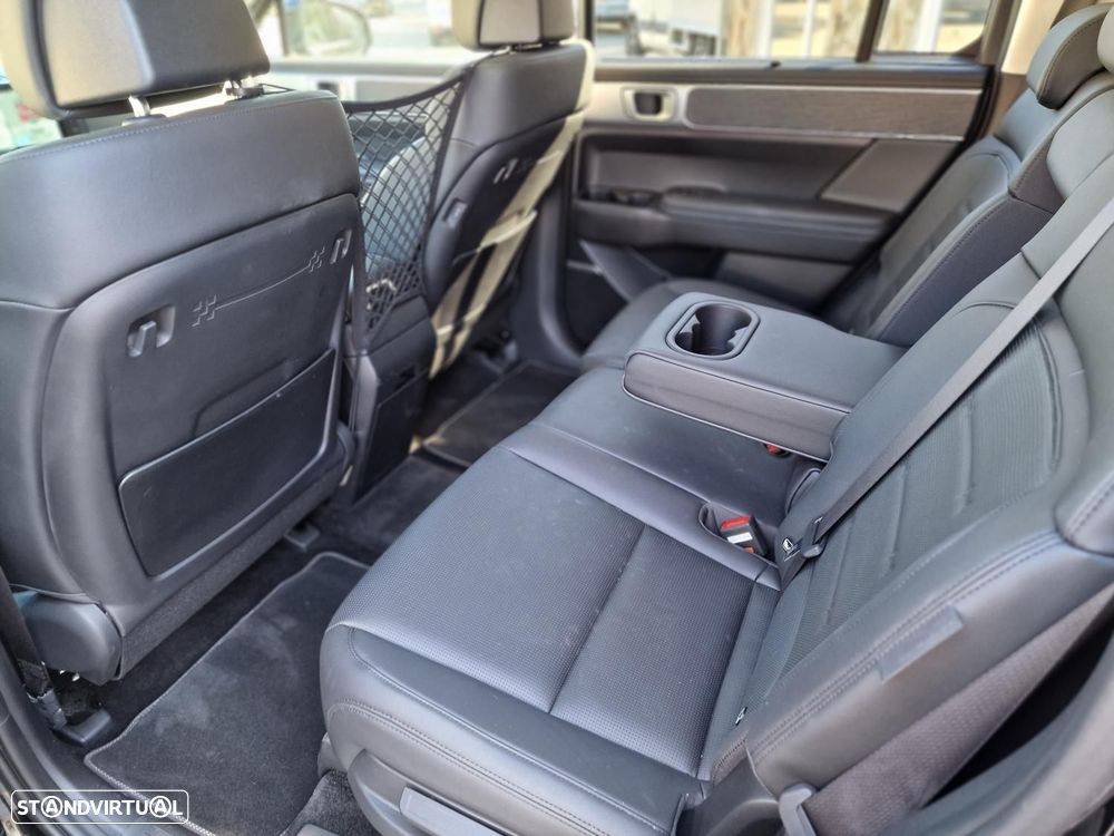 Hyundai Santa Fe 1.6 T-GDI HEV Vanguard - 36