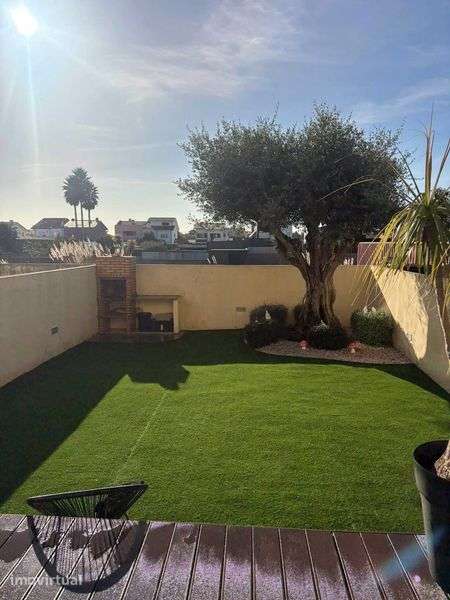 Moradia V3 com Jardim, Terraço e Garagem – Madalena, Gaia - Grande imagem: 2/11