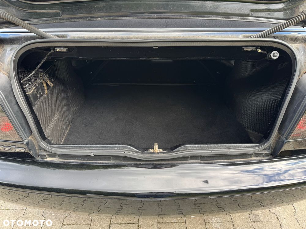 Volkswagen Golf - 24