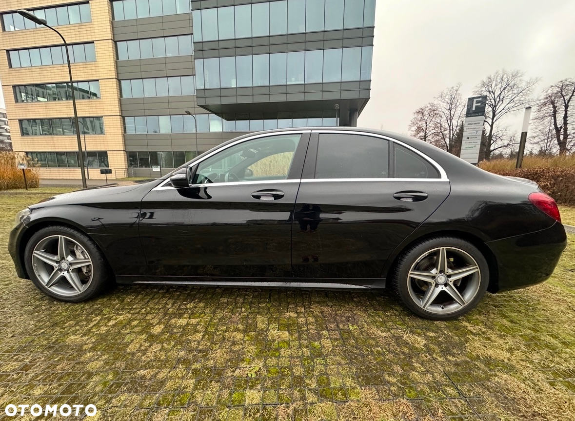 Mercedes-Benz Klasa C 200 4-Matic 9G-TRONIC - 12