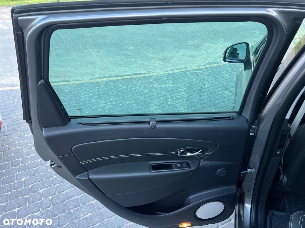 Renault Scenic 1.2 TCe Energy Bose - 19