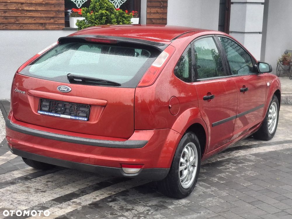 Ford Focus 1.6 16V Style - 13