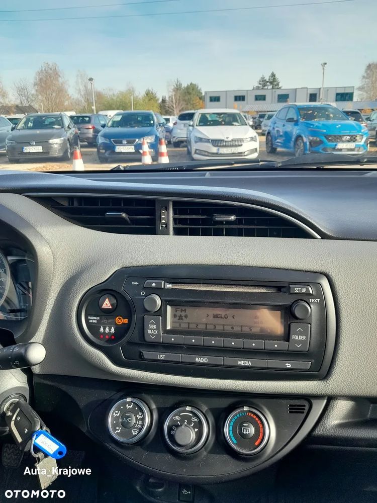 Toyota Yaris 1.0 Active - 12