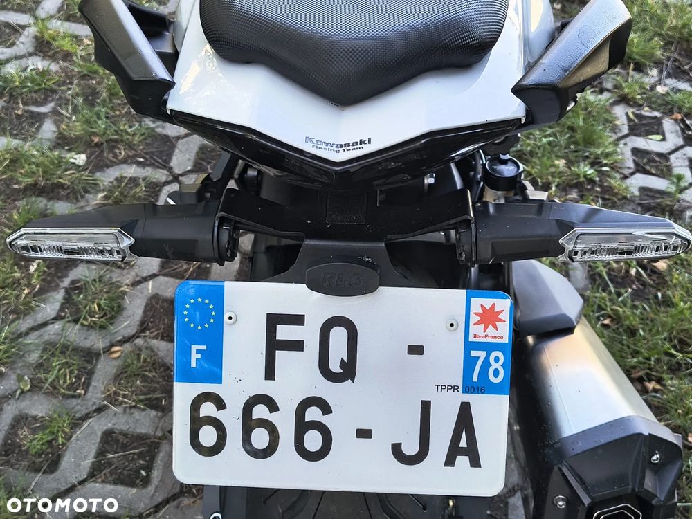 Kawasaki Ninja 1000 SX - 18
