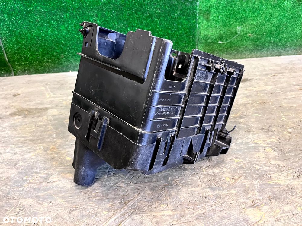 SEAT IBIZA III 6L POLO IV 9N FABIA II OBUDOWA AKUMULATORA 6Q0915419C 5Z0915331A - 2