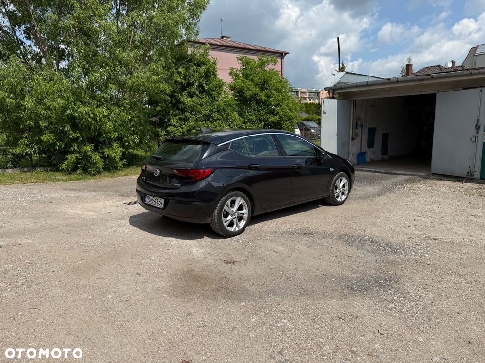 Opel Astra 1.4 T Elite S&S - 4
