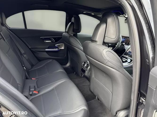 Mercedes-Benz C - 15