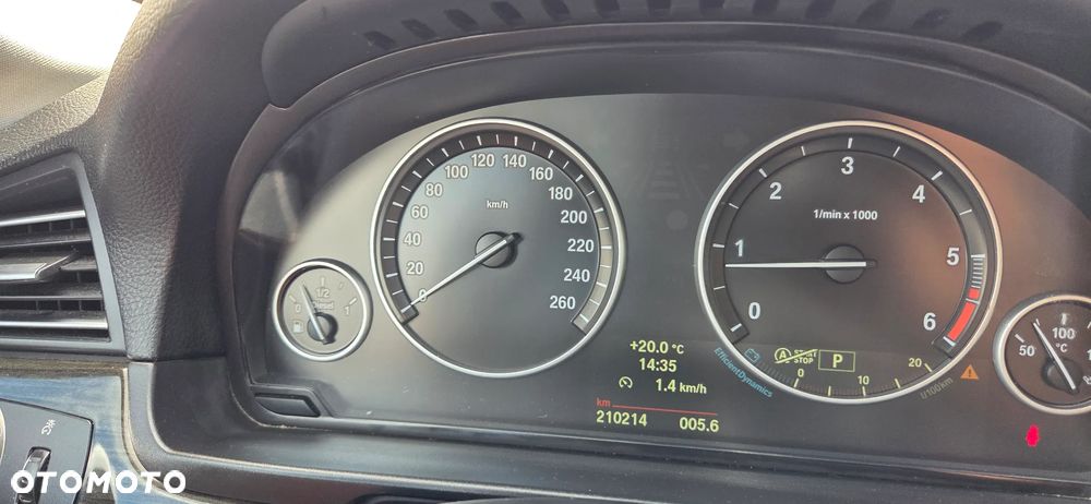 BMW Seria 5 520d xDrive Luxury Line - 29