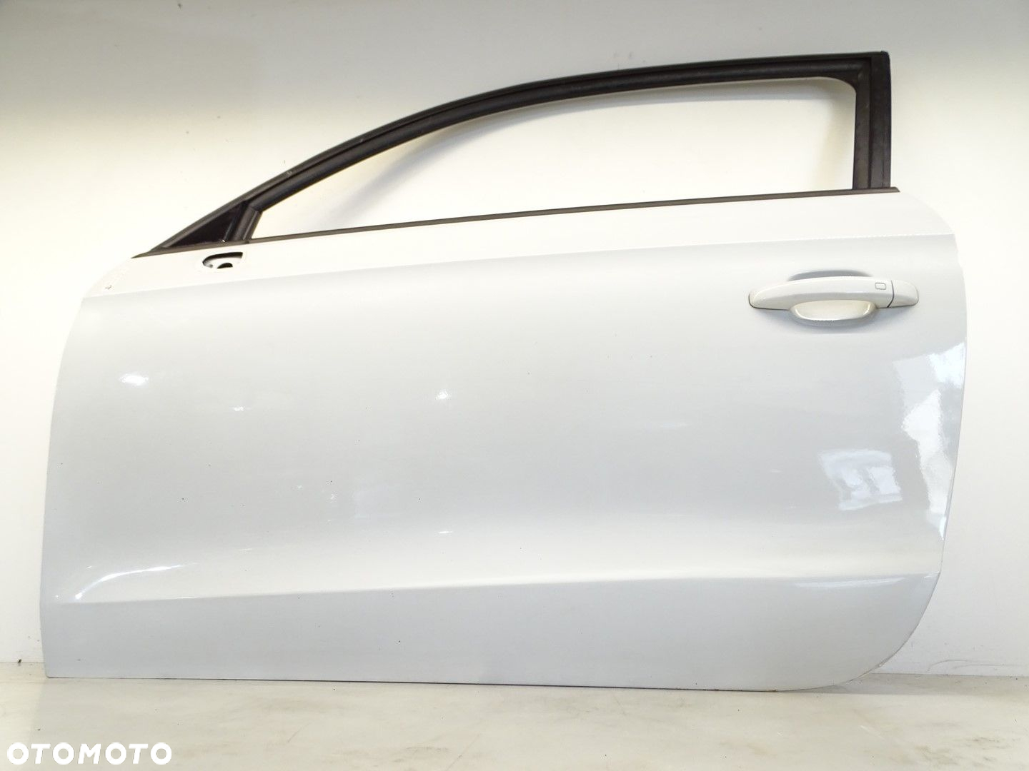 DRZWI LEWY LEWE PRZÓD PRZEDNIE AUDI A1 S1 8X 3D LS9R - 2