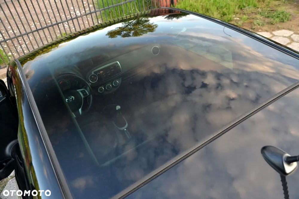 Toyota Yaris 1.33 VVT-i Executive - 22