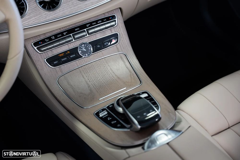 Mercedes-Benz E 220 d Aut. - 14