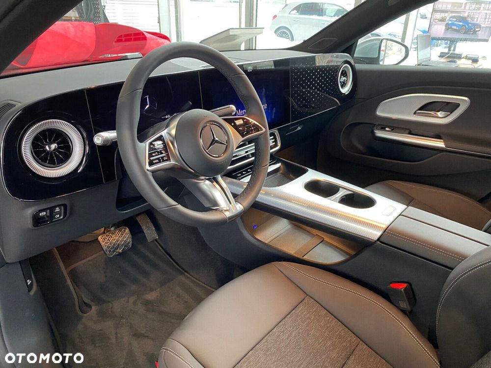 Mercedes-Benz CLA - 9