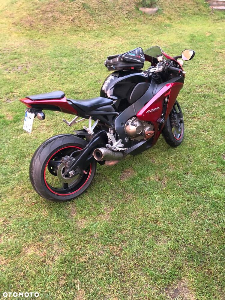 Honda CBR - 3