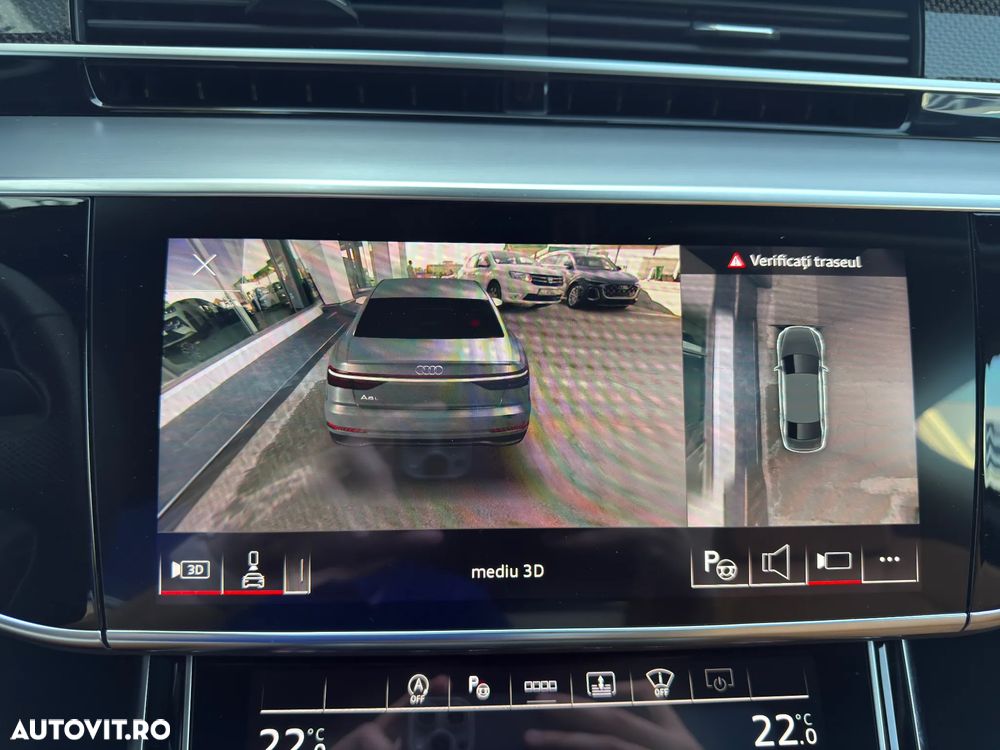 Audi A8 - 30