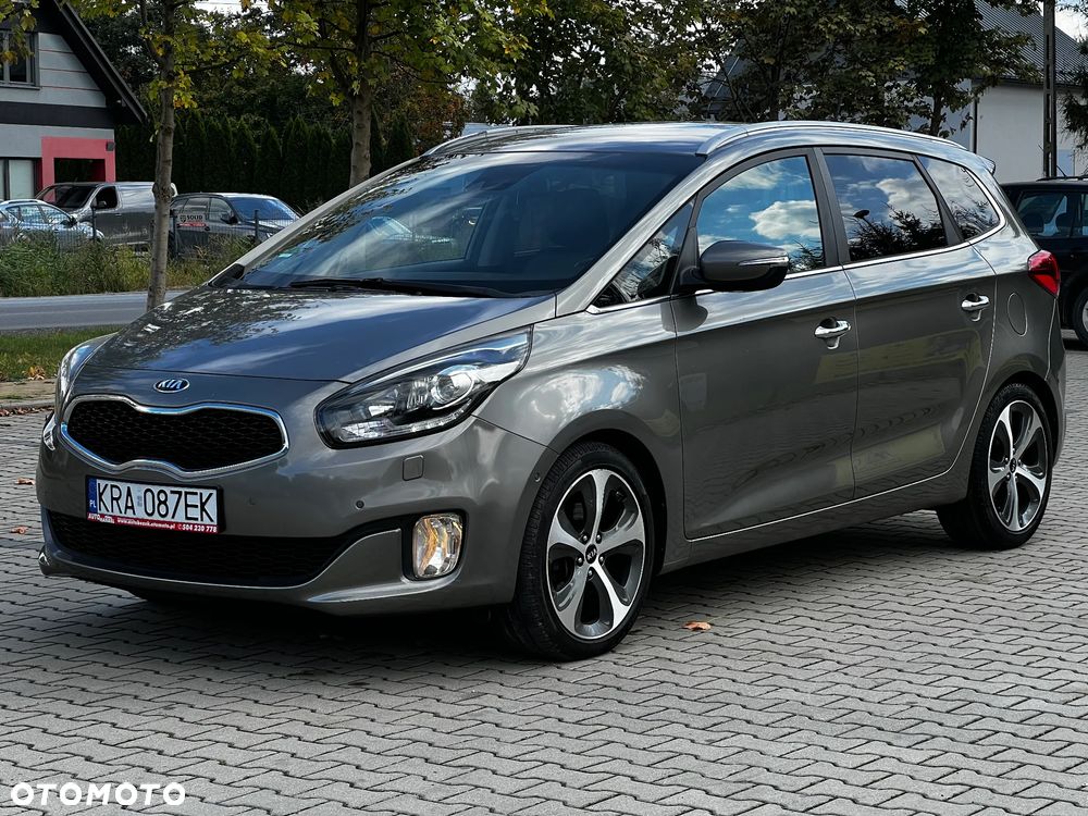 Kia Carens 1.7 CRDi XL 7os - 33