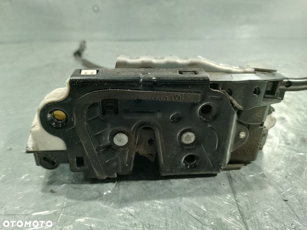 ZAMEK DRZWI PRAWY PRZÓD VW GOLF VI 5K1837016B - 6
