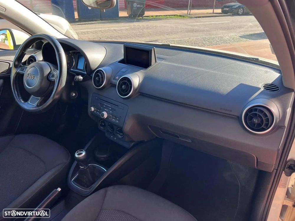 Audi A1 - 8