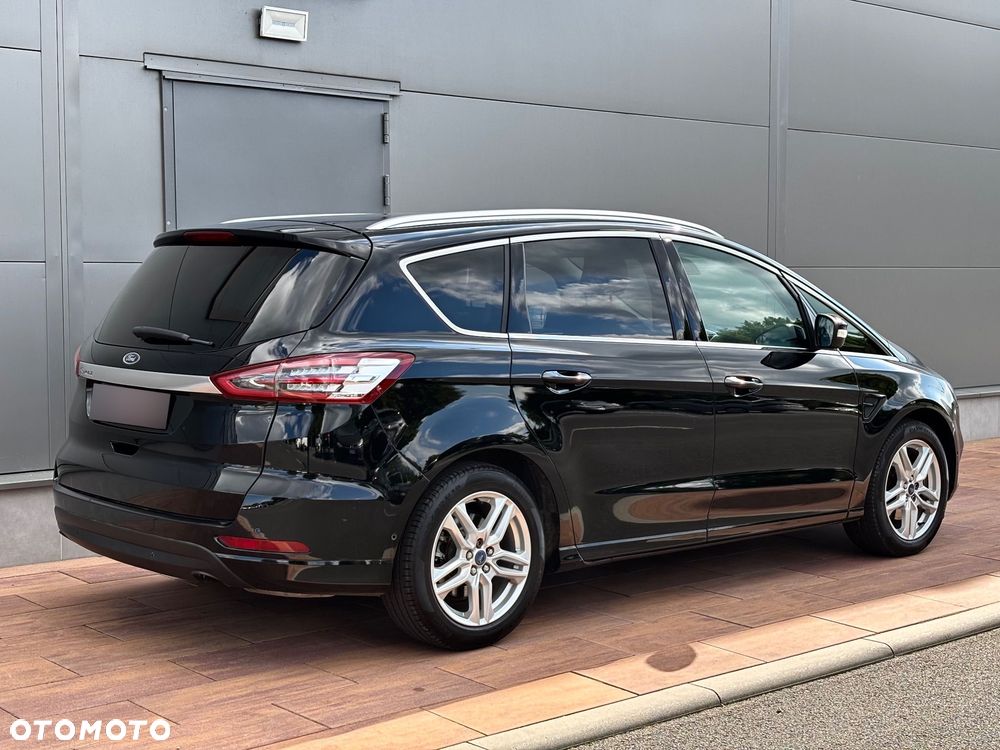 Ford S-Max 2.0 TDCi Titanium - 4