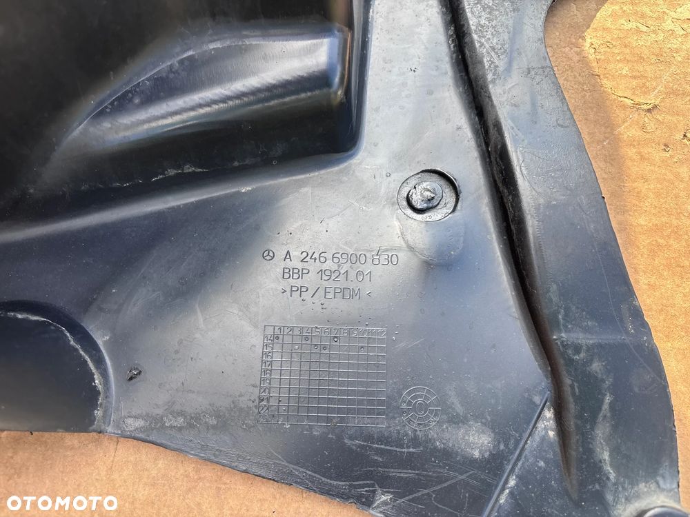 Mercedes A Klasa W176 B Klasa W246 CLA W117 Oryginalne Nadkole Przednie Lewe A2466900830 Całe Ładne - 5