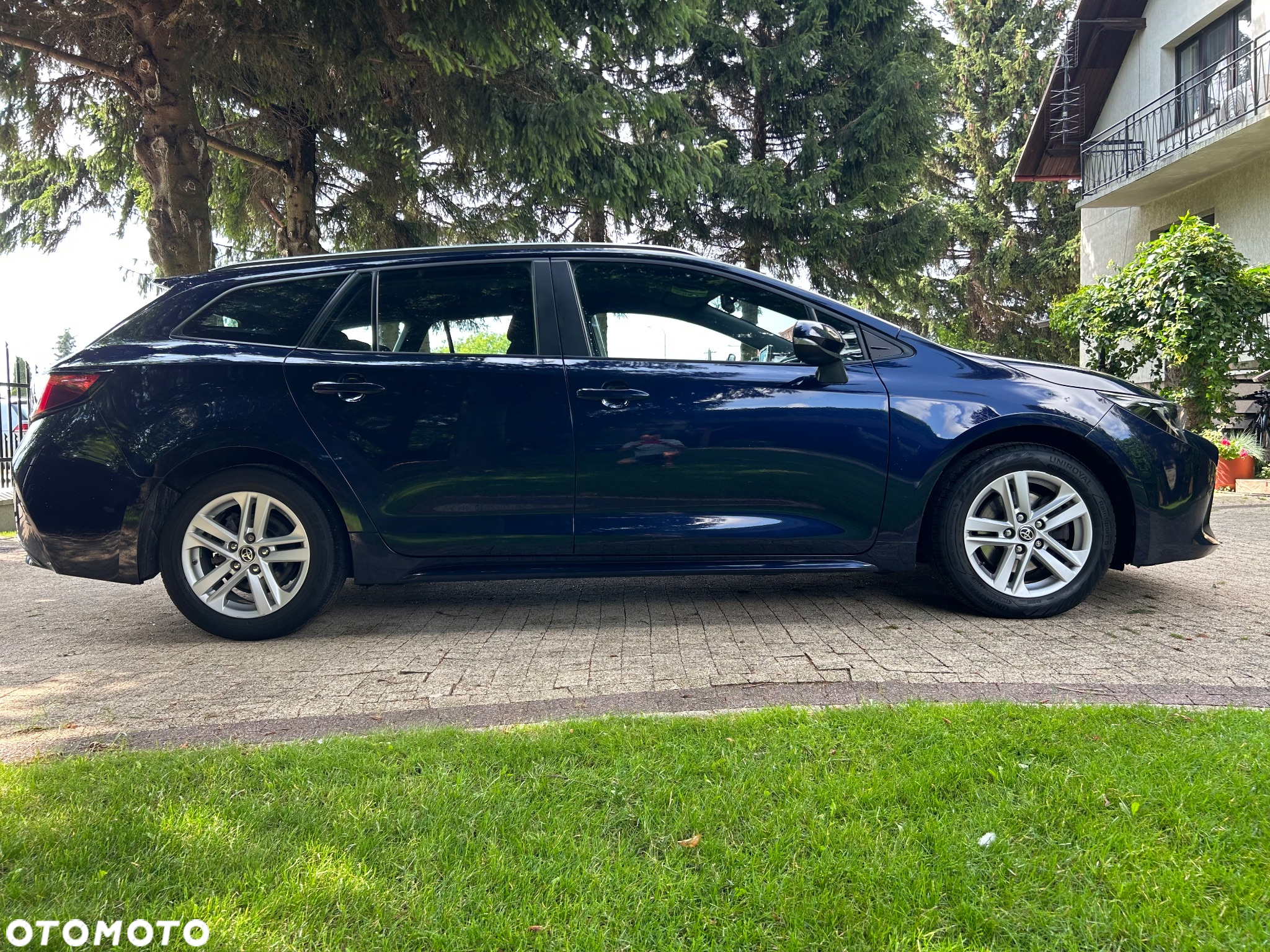 Toyota Corolla 2.0 Hybrid Comfort - 28