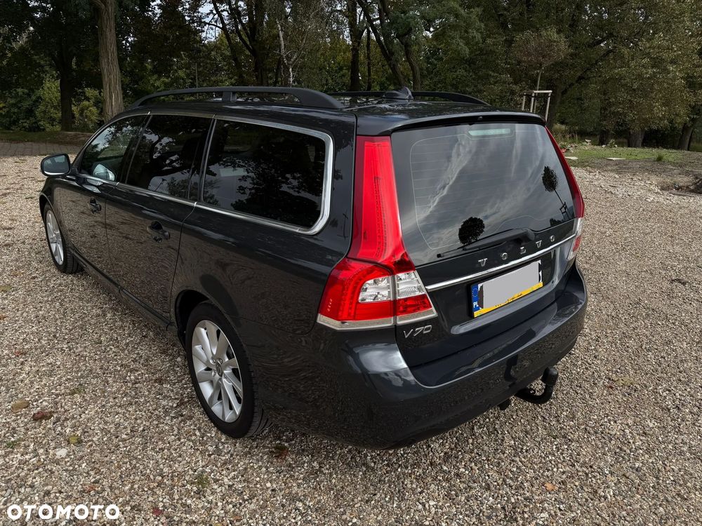 Volvo V70 D2 Momentum - 3