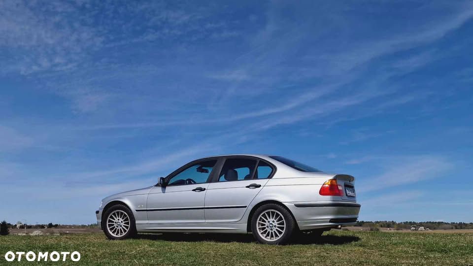 BMW Seria 3 - 2