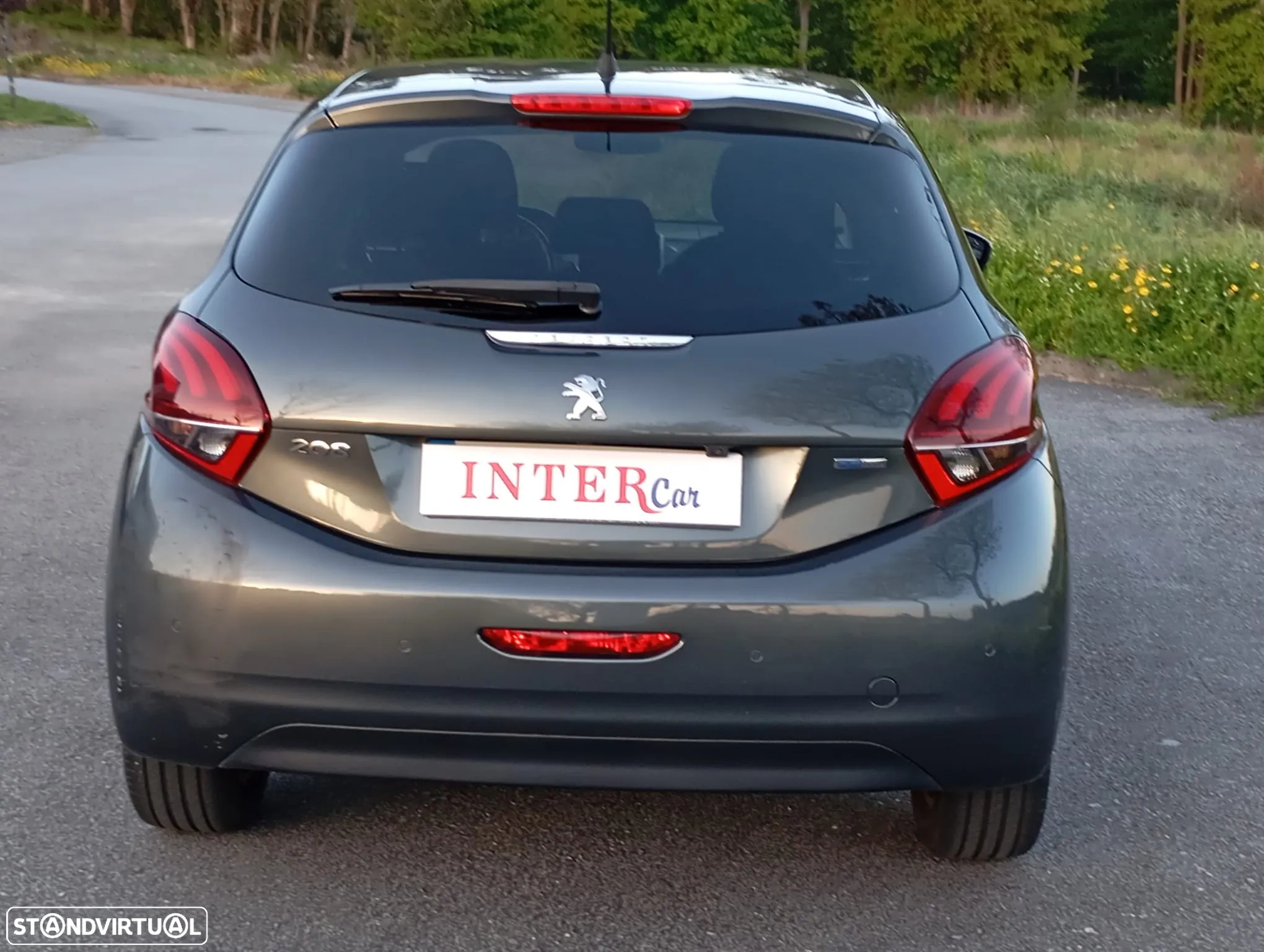 Peugeot 208 1.2 PureTech Style - 5
