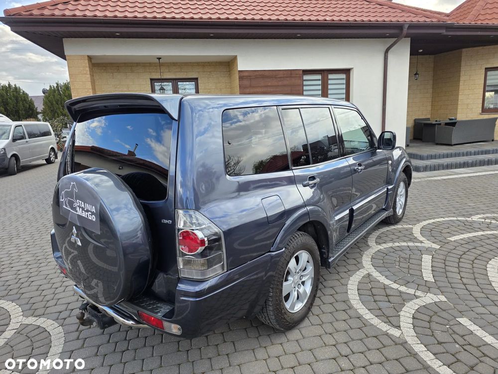 Mitsubishi Pajero 3.2 DID Instyle DAKAR - 30