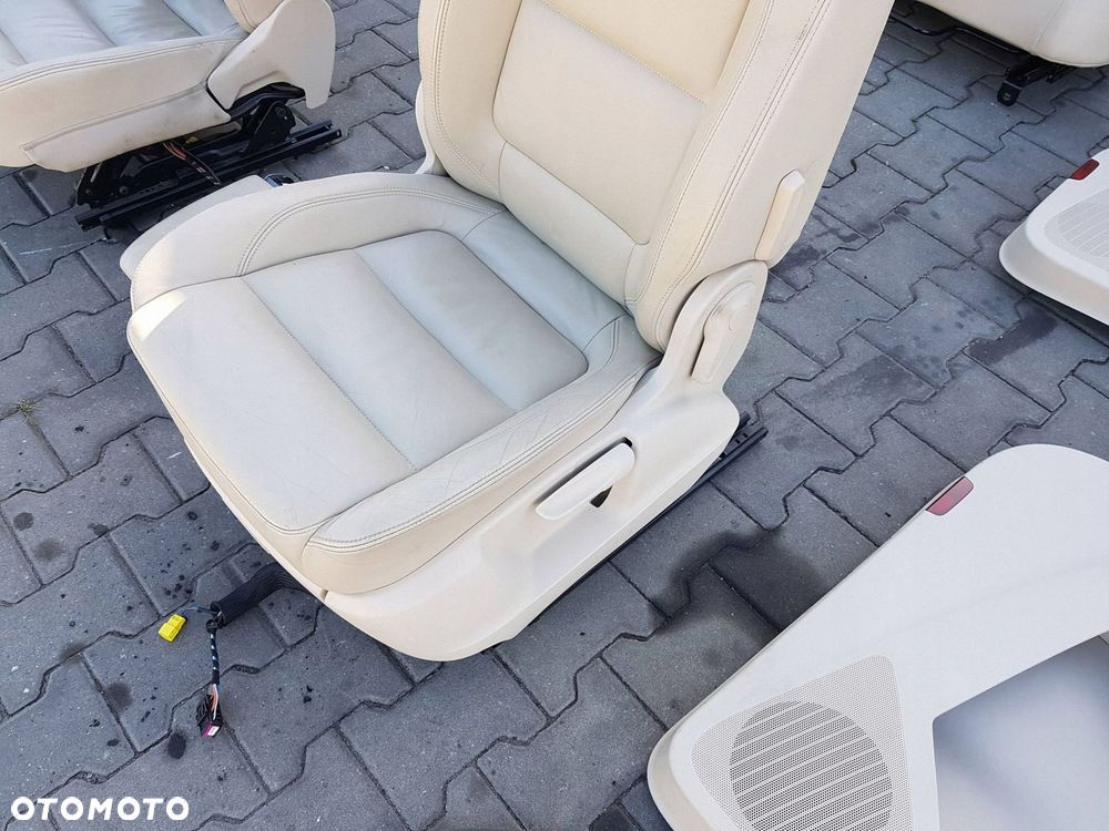 VW TIGUAN I 5N 06-15r FOTELE SKÓRZANE KANAPA KOMPLET - 10