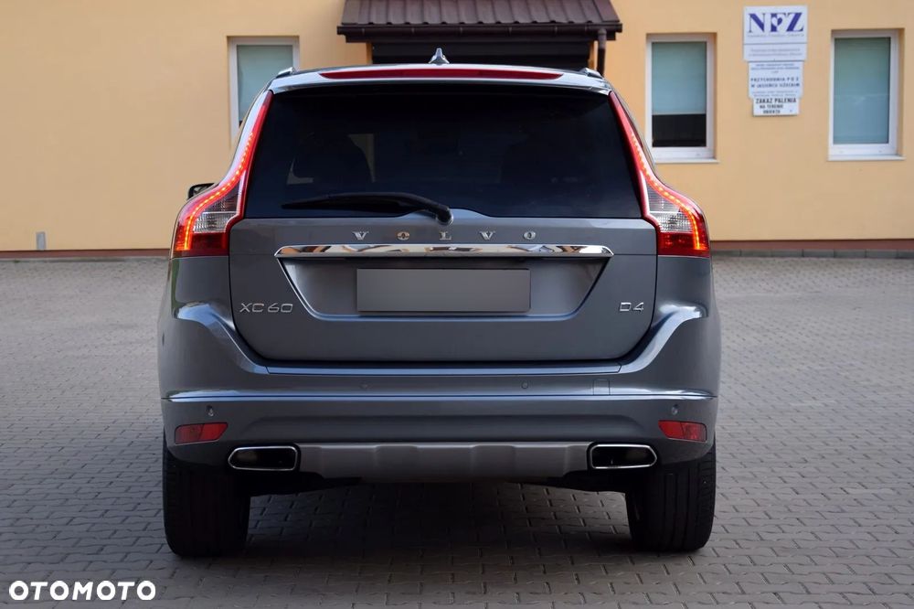 Volvo XC 60 D4 Summum - 6