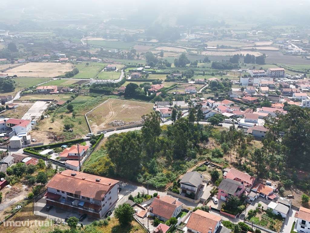 Terreno com loteamento aprovado para 11 moradias | Penafiel - Grande imagem: 4/13